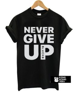 Never Give Up - Mo Salah t shirt