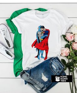 Batman VS Superman Kissing t shirt