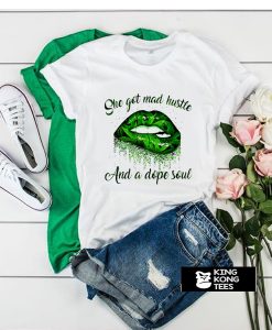 Cummings is a Cannabis lip she got mad hustle and a dope soul t shirt